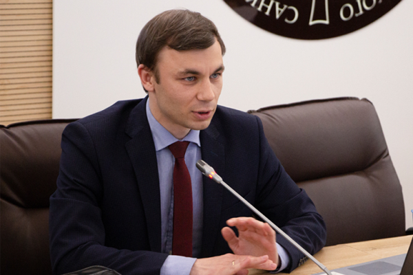 Gubkin University at the international round table “Logistics in the Arctic: Problems of International Cooperation” Gubkin University at the international round table “Logistics in the Arctic: Problems of International Cooperation”