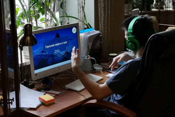 Gubkin University SPE Student Chapter delivered Energy4me distance learning course for secondary school students Gubkin University SPE Student Chapter delivered Energy4me distance learning course for secondary school students