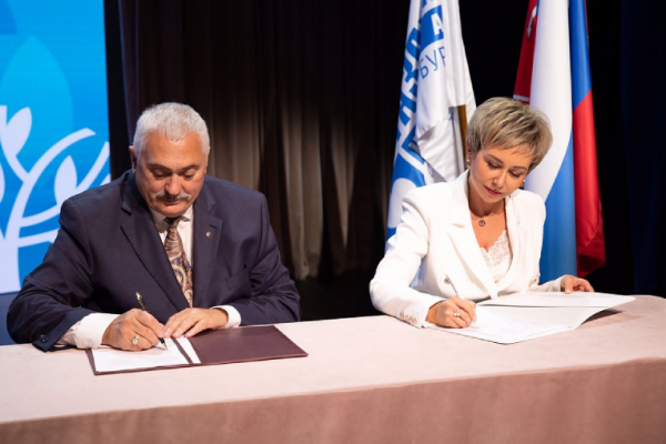 Gubkin University signed a cooperation agreement with Gazprom School St. Petersburg Gubkin University signed a cooperation agreement with Gazprom School St. Petersburg